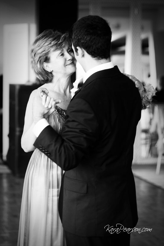 mom dances with groom